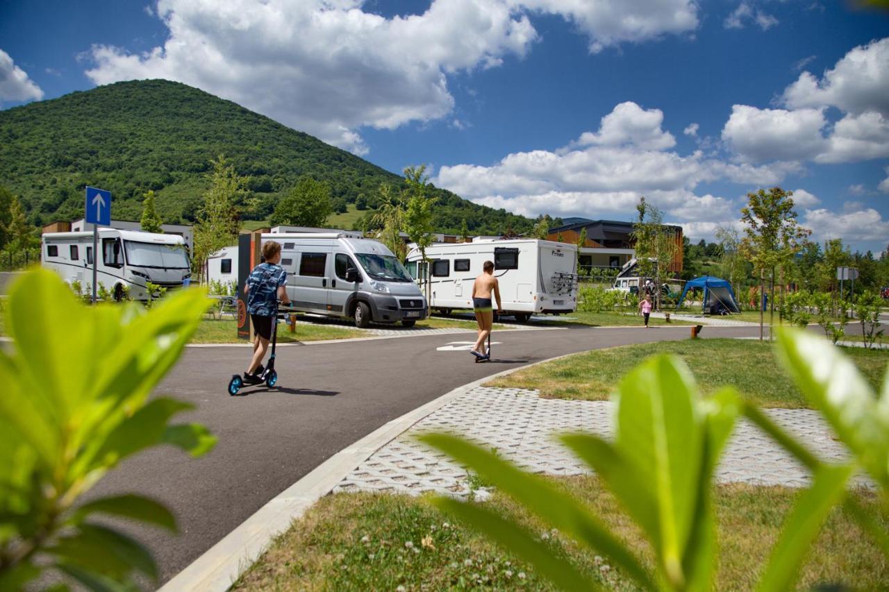 Mobile Homes Camping Plitvice Smoljanac Exterior photo